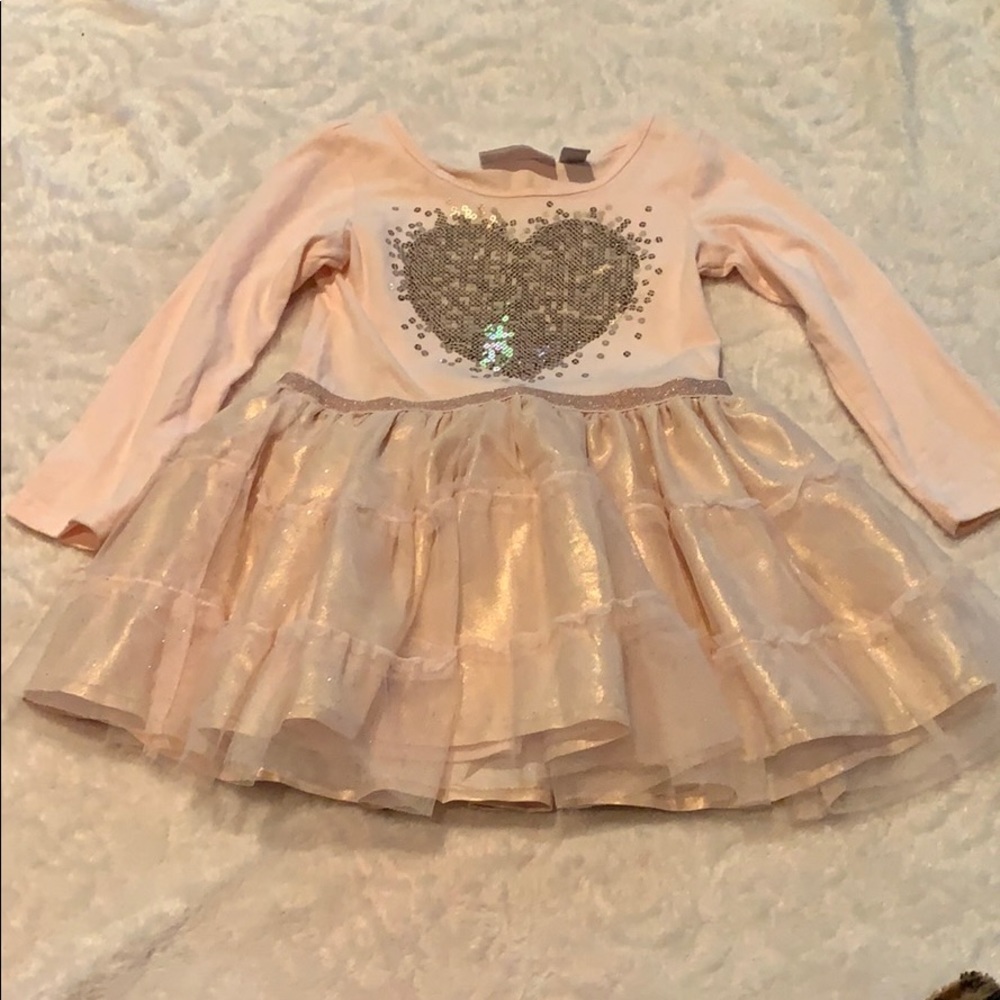 The Children’s Place dress sz 18-24 months.